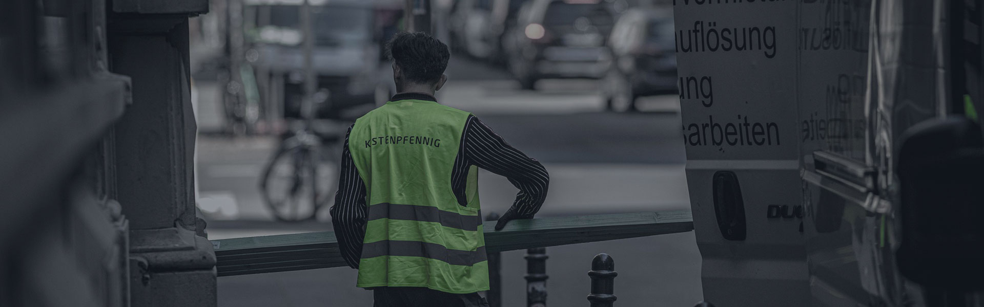 Reflective-Safety-Vest-01